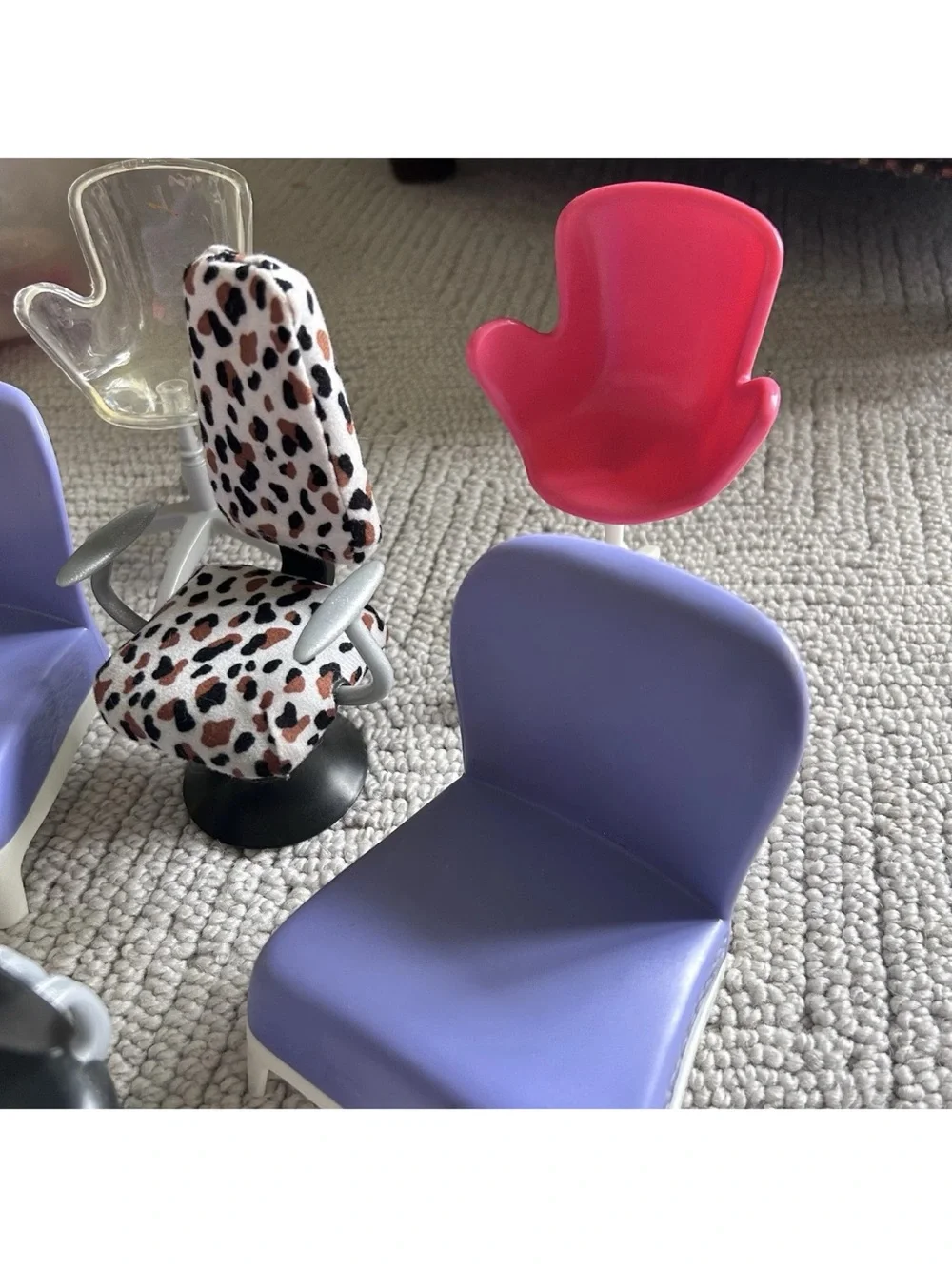Bratz Fashion Furniture Lot Rare 2000’s MGA Vintage Salon Chairs & Loungers